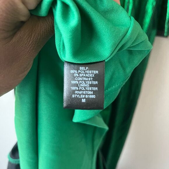 NEW Tuckernuck Dress Emerald Green Lillith Lurex Crinkle Midi Dress Size M‎ - Picture 10 of 10